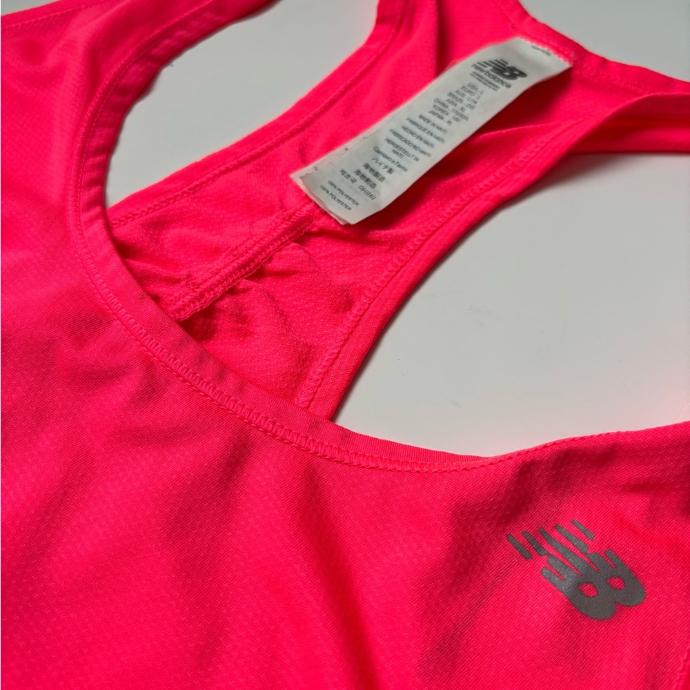 New Balance Neon Pink Racerback Tank Top Medium Women Gym Outdoor Jogging Sporty - Picture 3 of 6